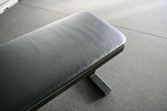 Halterbank Jet Black