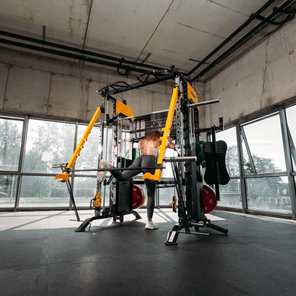 CYKLON X Smith Machine HMS