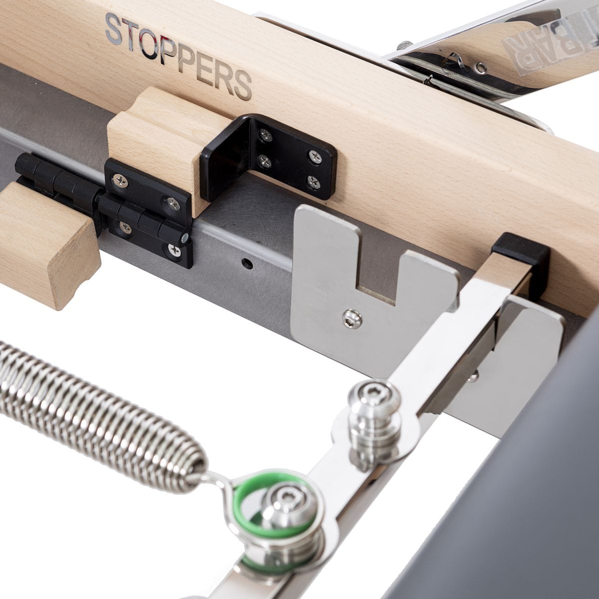 Lignum Reformer met Tower – Elina Pilates